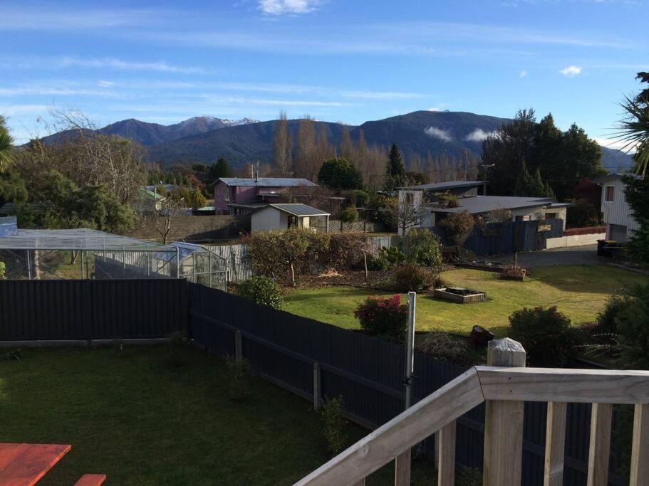 Fergus Hideaway Villa Te Anau Exterior foto